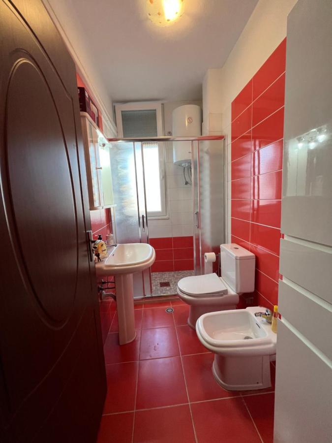 City Center Apartment In Shkodër Екстериор снимка